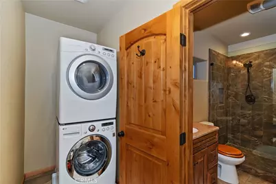 26621 Thunderbird Drive, Lake Arrowhead, CA 92352 - Photo 43