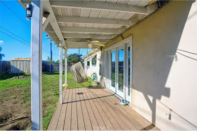 27611 Villa, Highland, CA 92346 - Photo 31