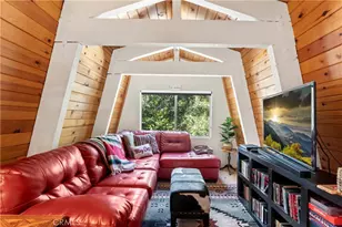 664 Circle, Lake Arrowhead, CA 92352 - Photo 19