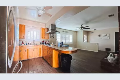 495 W C Street, Colton, CA 92324 - Photo 17