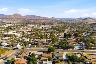495 W C St, Colton, CA 92324 - Photo 19
