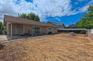 495 W C St, Colton, CA 92324 - Photo 3