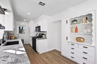 139 Ramona Dr, Fullerton, CA 92833 - Photo 37