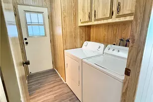 4040 Piedmont Dr, Highland, CA 92346 - Photo 29