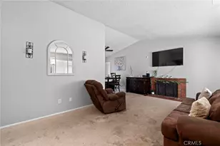 12831 Stage Coach Dr, Victorville, CA 92392 - Photo 3
