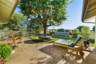 11 Jetty Dr, Corona del Mar, CA 92625 - Photo 3