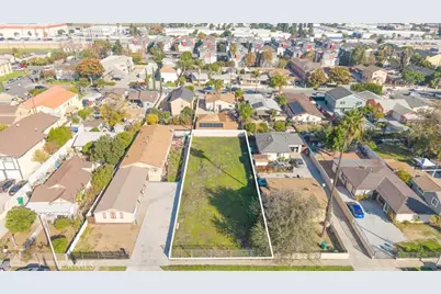 1243 E Street, Corona, CA 92882 - Photo 3