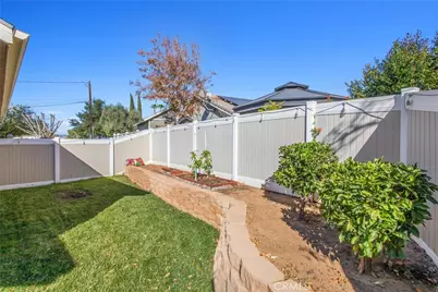 425 Sandalwood, Calimesa, CA 92320 - Photo 29