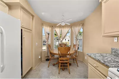 23867 Hyacinth, Murrieta, CA 92562 - Photo 3