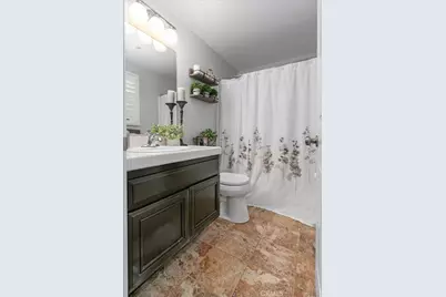 902 Chandler, Highland, CA 92346 - Photo 27