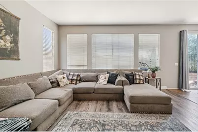 5029 La Sarre Drive, Fontana, CA 92336 - Photo 11