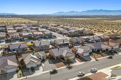 11563 Maywood Street, Victorville, CA 92392 - Photo 31