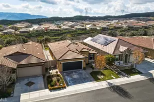 1639 Alissa Flowers, Beaumont, CA 92223 - Photo 29