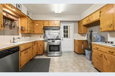 35236 Elm Lane, Yucaipa, CA 92399 - Photo 7