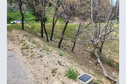 327 Davos Drive, Crestline, CA 92325 - Photo 17