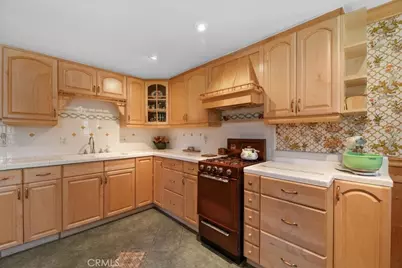 38855 Big Bear, Big Bear Lake, CA 92315 - Photo 11