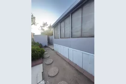 995 Pomona #88, Corona, CA 92882 - Photo 7