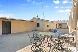 6902 Quakertown Ave, Winnetka, CA 91306 - Photo 27