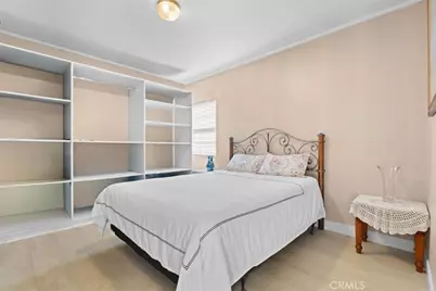 6902 Quakertown Avenue, Winnetka, CA 91306 - Photo 13