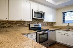 635 E Palm Ave, Redlands, CA 92374 - Photo 11