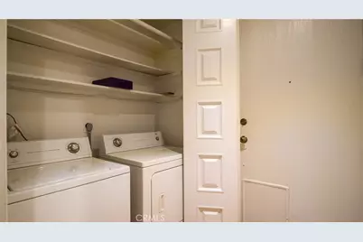 635 E Palm Avenue, Redlands, CA 92374 - Photo 15