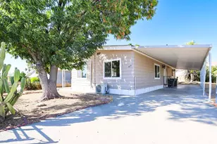 315 N Palomar Ave, San Jacinto, CA 92582 - Photo 1