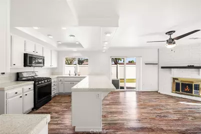 2101 Skylark Circle, Corona, CA 92882 - Photo 11