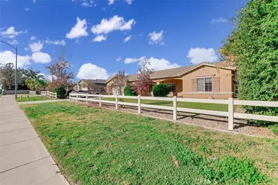 1075 Charles Street, Banning, CA 92220 - Photo 5