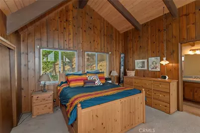 1096 Nadelhorn Drive, Lake Arrowhead, CA 92352 - Photo 25