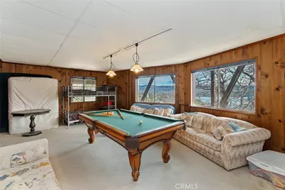 1096 Nadelhorn Drive, Lake Arrowhead, CA 92352 - Photo 29