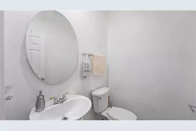 922 Armata Dr, Corona, CA 92881 - Photo 31