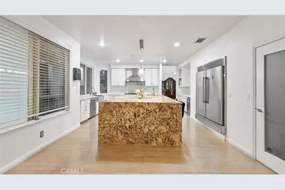 922 Armata Dr, Corona, CA 92881 - Photo 21