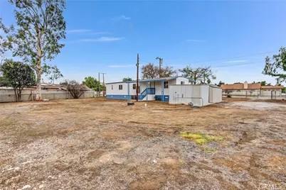 20399 Bailly, Perris, CA 92570 - Photo 19