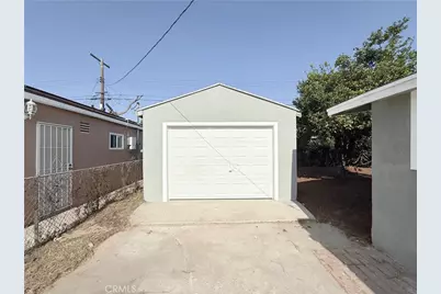 521 W Cherry Street, Compton, CA 90222 - Photo 21