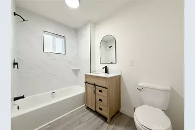 521 W Cherry Street, Compton, CA 90222 - Photo 13