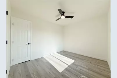 521 W Cherry Street, Compton, CA 90222 - Photo 11