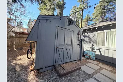 926 Kuffel Canyon, Lake Arrowhead, CA 92385 - Photo 19