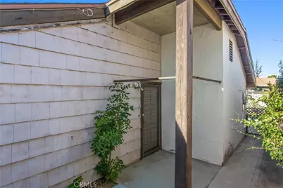 13673 Dogwood, Yucaipa, CA 92399 - Photo 3