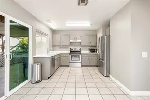 13673 Dogwood, Yucaipa, CA 92399 - Photo 7