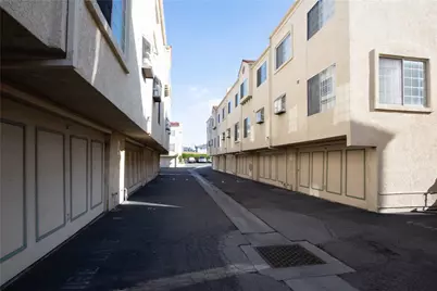 401 W 220th Street  #49, Carson, CA 90745 - Photo 9