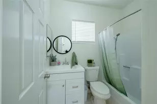 401 W 220th St, Carson, CA 90745 - Photo 25