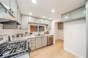 726 Robinhood, Redlands, CA 92373 - Photo 13