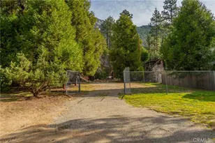 25150 Fern Valley Rd, Idyllwild, CA 92549 - Photo 11