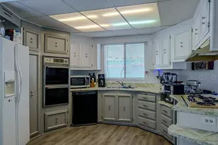 1327 Woodbrook, Corona, CA 92882 - Photo 7