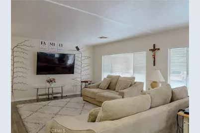 1327 Woodbrook, Corona, CA 92882 - Photo 5