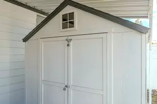 1327 Woodbrook, Corona, CA 92882 - Photo 19