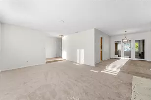 31976 Linda Ladera, Yucaipa, CA 92399 - Photo 7