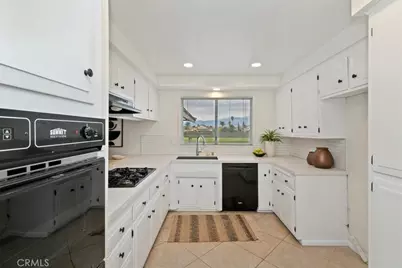 1450 Mariposa Drive, Corona, CA 92879 - Photo 19