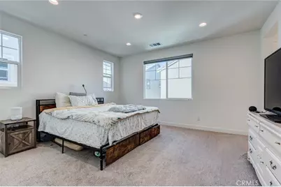 4240 S Crisanta Privado, Ontario, CA 91761 - Photo 15