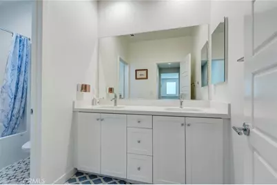 4240 S Crisanta Privado, Ontario, CA 91761 - Photo 21